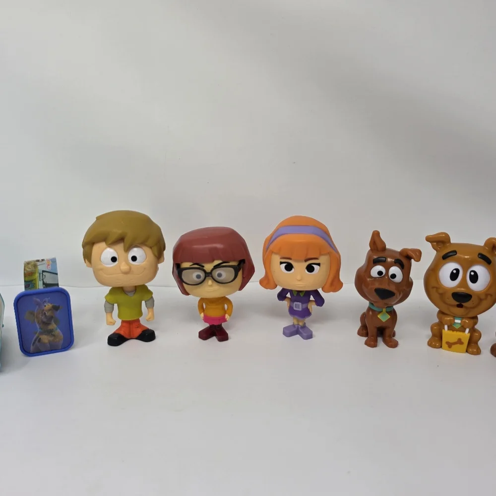 Scooby Doo Fast Food Toy Lot